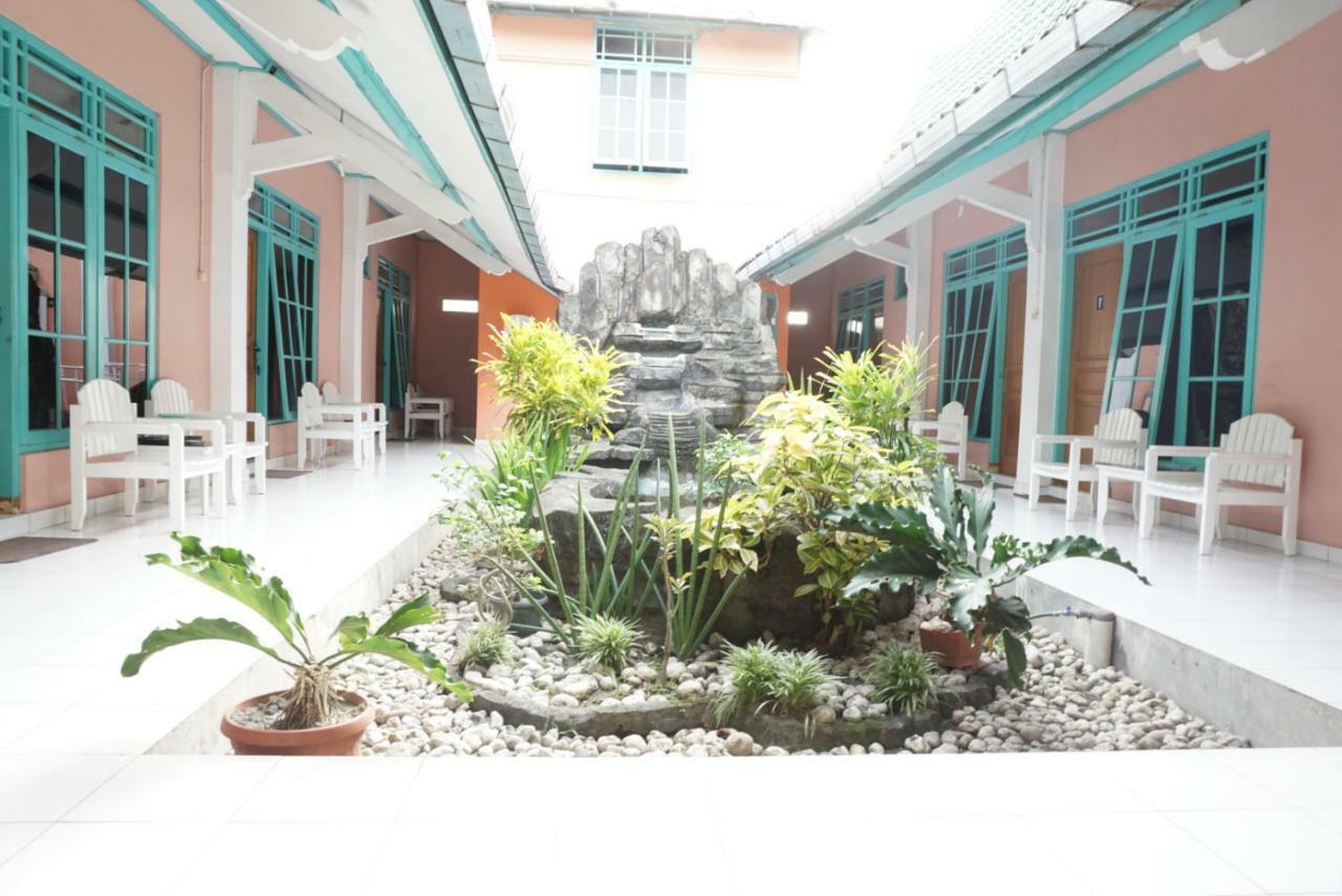 Ismoyo Hotel Jogyakarta Zewnętrze zdjęcie