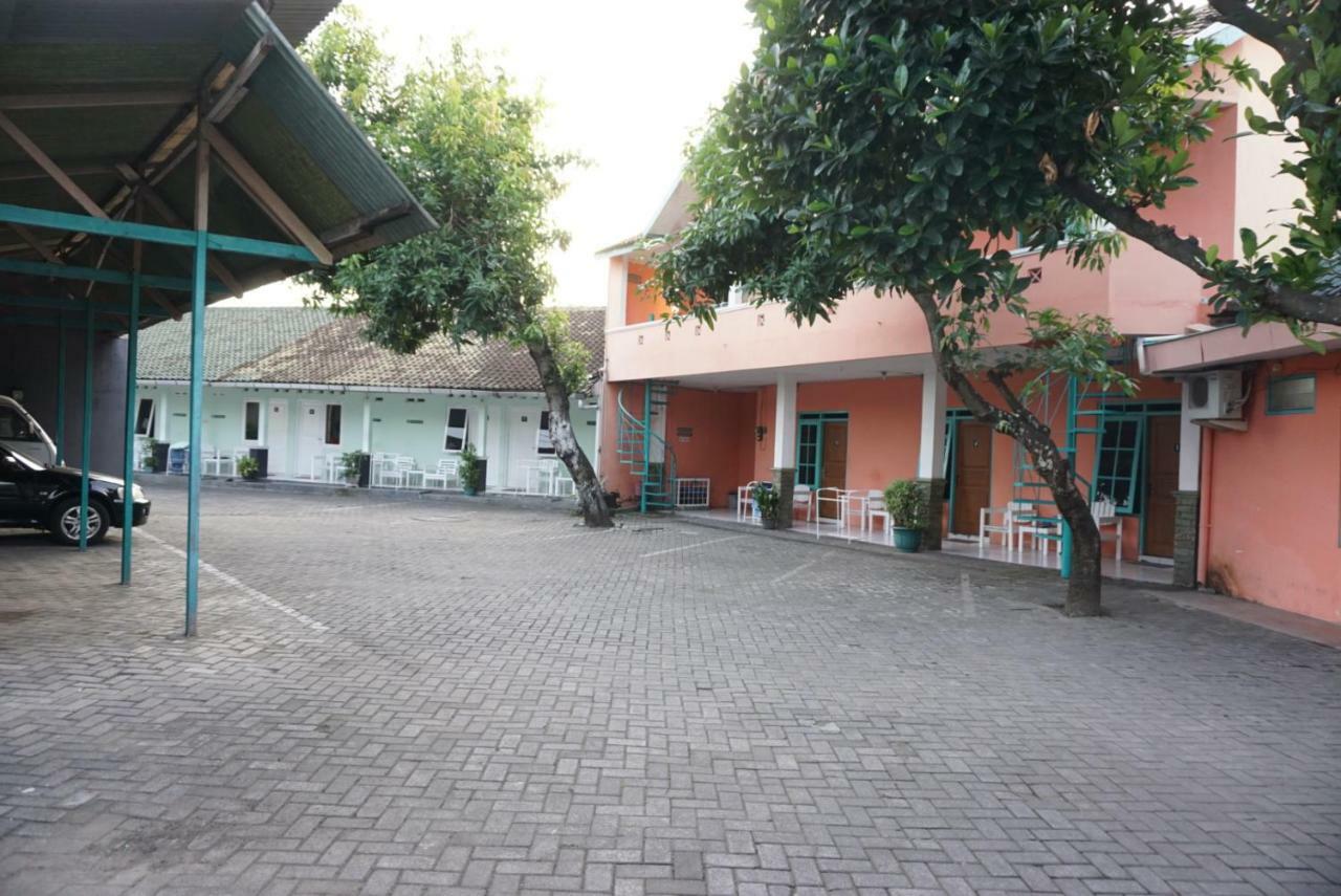 Ismoyo Hotel Jogyakarta Zewnętrze zdjęcie